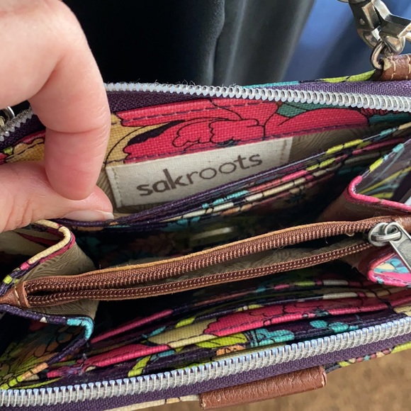 Sak Roots Crossbody/Wallet - Picture 7 of 7